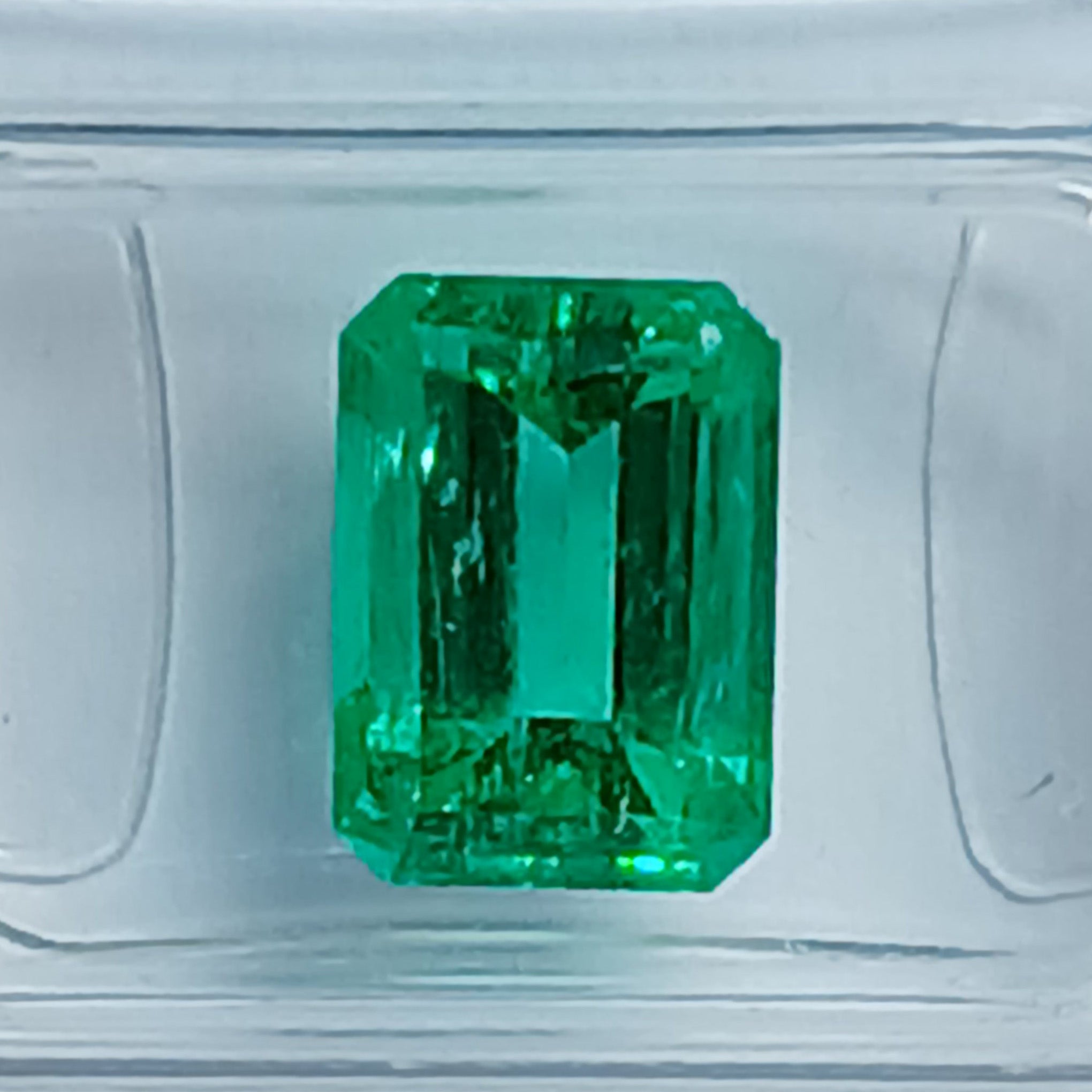 Smeraldo colombiano 2,88 Ct